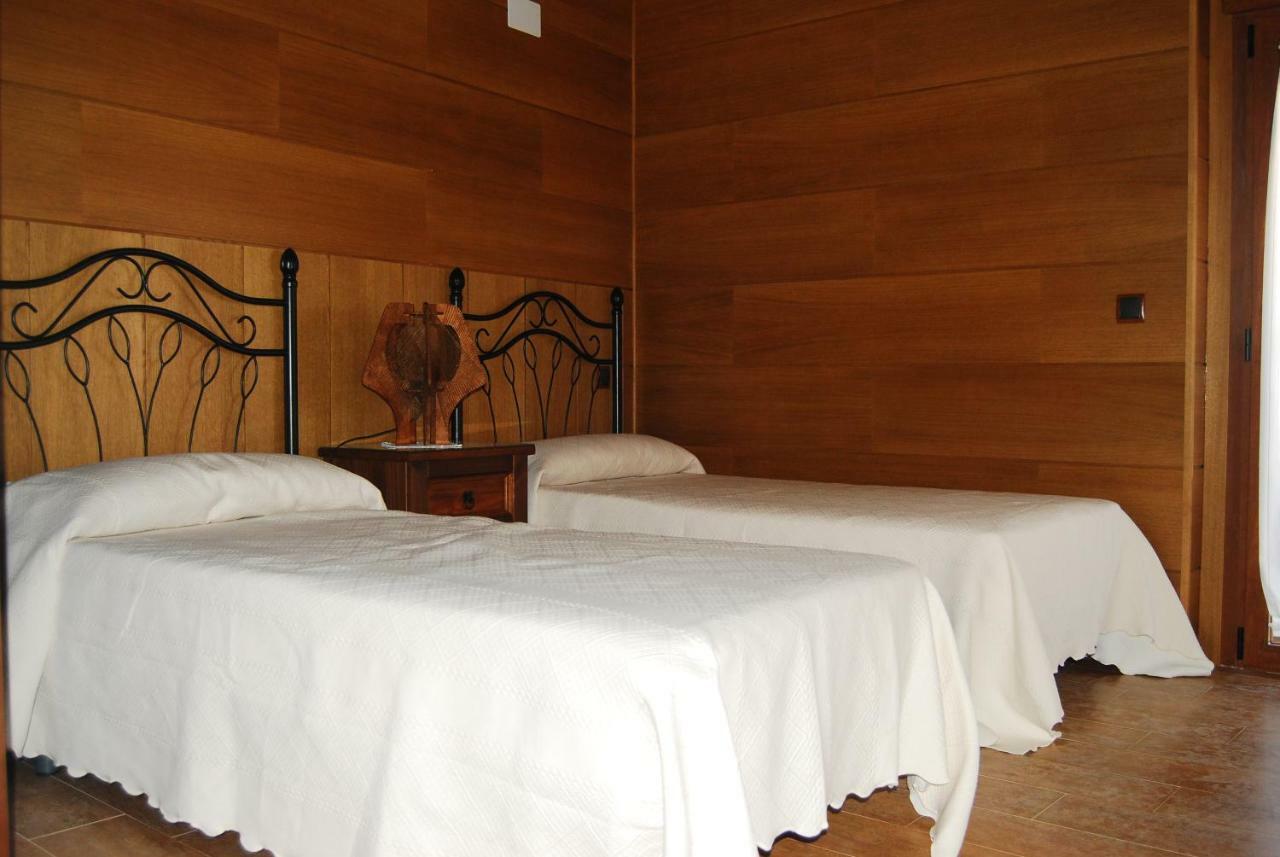Casa Rural La Gabina Munogalindo Exteriör bild